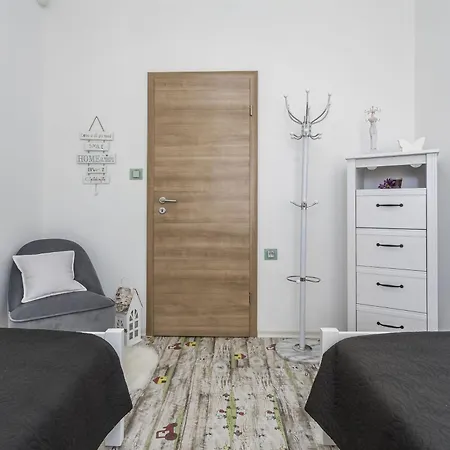 Апартаменты Paradise View *